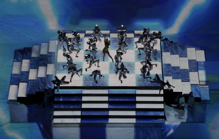Projection Mapping At The Super Bowl Half Time Show